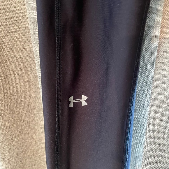 Compression Leggings from Under Armour - Picture 2 of 6